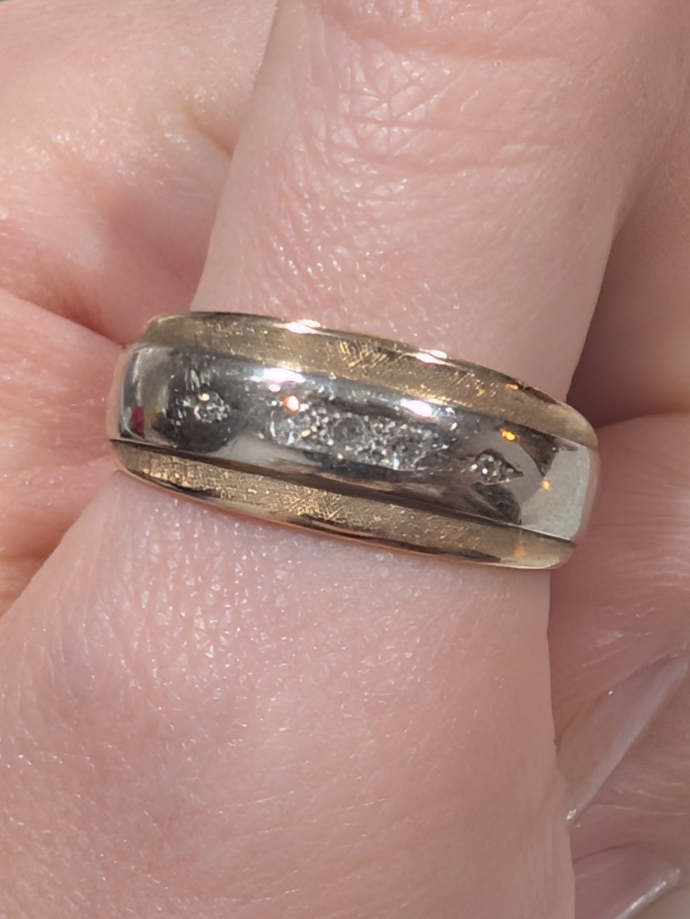 14k Gold Men's Band Ring Diamonds Sz 9.5+ - Picture 5 of 7